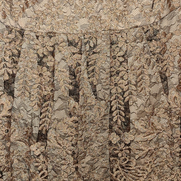 Taylor fit and flare pink dress - Picture 3 of 5